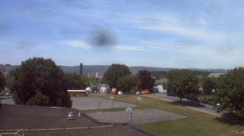 Weather camera view of Heights Murray ES.