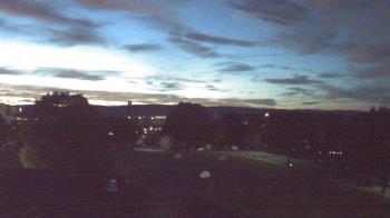 Weather camera view of Heights Murray ES.