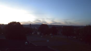 Weather camera view of Heights Murray ES.