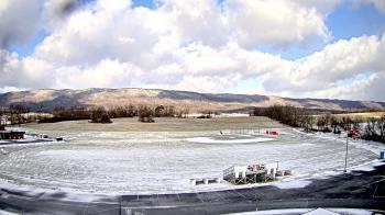 Weather camera view of Fannett-Metal Jr Sr HS.