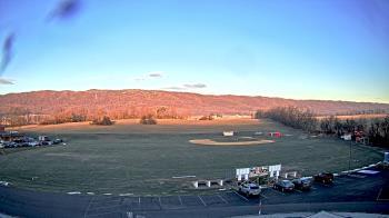 Weather camera view of Fannett-Metal Jr Sr HS.
