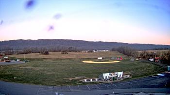 Weather camera view of Fannett-Metal Jr Sr HS.