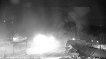 Weather camera view of Wintergreen Mtn. at 3600 ft. elev..