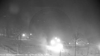 Weather camera view of Wintergreen Mtn. at 3600 ft. elev..