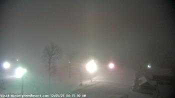 Weather camera view of Wintergreen Mtn. at 3600 ft. elev..