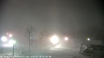 Weather camera view of Wintergreen Mtn. at 3600 ft. elev..