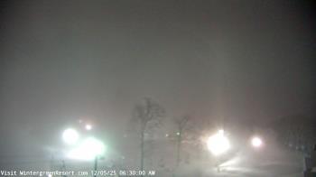 Weather camera view of Wintergreen Mtn. at 3600 ft. elev..