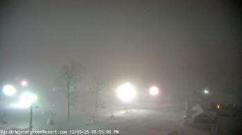 Weather camera view of Wintergreen Mtn. at 3600 ft. elev..