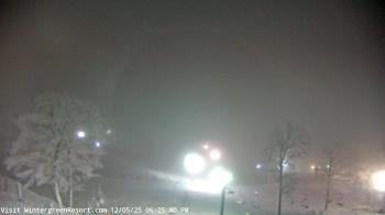Weather camera view of Wintergreen Mtn. at 3600 ft. elev..