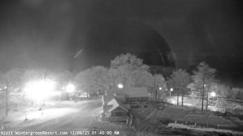 Weather camera view of Wintergreen Mtn. at 3600 ft. elev..
