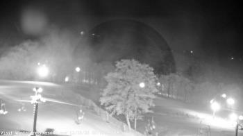 Weather camera view of Wintergreen Mtn. at 3600 ft. elev..