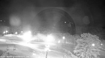 Weather camera view of Wintergreen Mtn. at 3600 ft. elev..