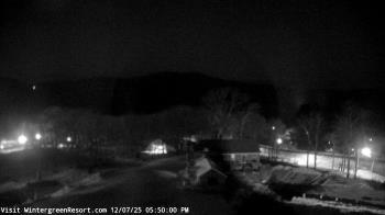 Weather camera view of Wintergreen Mtn. at 3600 ft. elev..