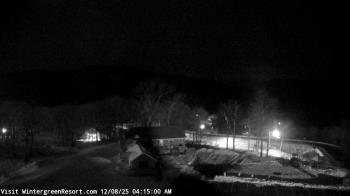 Weather camera view of Wintergreen Mtn. at 3600 ft. elev..