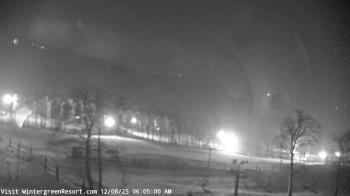 Weather camera view of Wintergreen Mtn. at 3600 ft. elev..