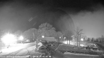 Weather camera view of Wintergreen Mtn. at 3600 ft. elev..