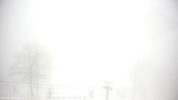 Weather camera view of Wintergreen Mtn. at 3600 ft. elev..