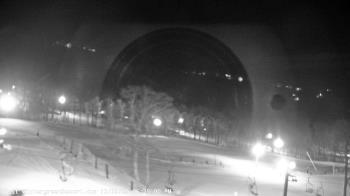 Weather camera view of Wintergreen Mtn. at 3600 ft. elev..