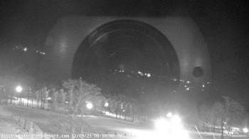 Weather camera view of Wintergreen Mtn. at 3600 ft. elev..