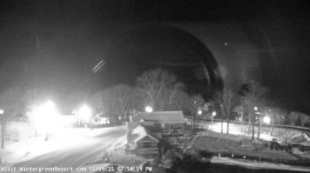 Weather camera view of Wintergreen Mtn. at 3600 ft. elev..