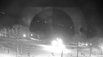 Weather camera view of Wintergreen Mtn. at 3600 ft. elev..