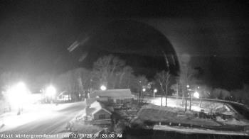 Weather camera view of Wintergreen Mtn. at 3600 ft. elev..