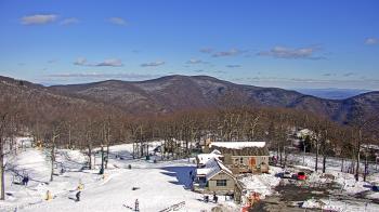 Weather camera view of Wintergreen Mtn. at 3600 ft. elev..