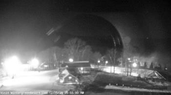 Weather camera view of Wintergreen Mtn. at 3600 ft. elev..