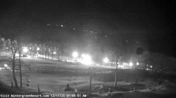 Weather camera view of Wintergreen Mtn. at 3600 ft. elev..