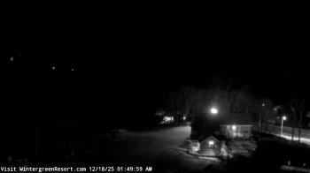 Weather camera view of Wintergreen Mtn. at 3600 ft. elev..