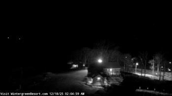 Weather camera view of Wintergreen Mtn. at 3600 ft. elev..