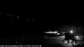 Weather camera view of Wintergreen Mtn. at 3600 ft. elev..