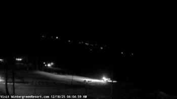 Weather camera view of Wintergreen Mtn. at 3600 ft. elev..