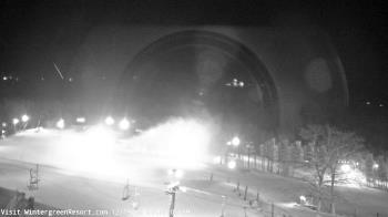 Weather camera view of Wintergreen Mtn. at 3600 ft. elev..
