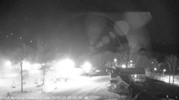 Weather camera view of Wintergreen Mtn. at 3600 ft. elev..