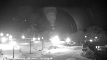 Weather camera view of Wintergreen Mtn. at 3600 ft. elev..