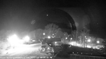 Weather camera view of Wintergreen Mtn. at 3600 ft. elev..