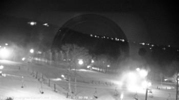 Weather camera view of Wintergreen Mtn. at 3600 ft. elev..