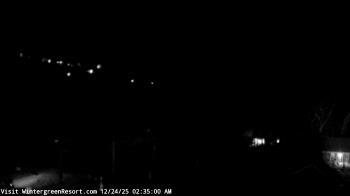 Weather camera view of Wintergreen Mtn. at 3600 ft. elev..