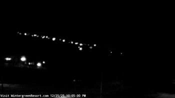 Weather camera view of Wintergreen Mtn. at 3600 ft. elev..