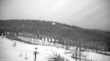 Weather camera view of Wintergreen Mtn. at 3600 ft. elev..