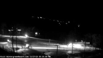 Weather camera view of Wintergreen Mtn. at 3600 ft. elev..