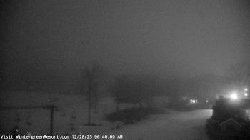 Weather camera view of Wintergreen Mtn. at 3600 ft. elev..