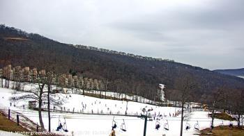 Weather camera view of Wintergreen Mtn. at 3600 ft. elev..