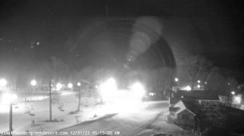 Weather camera view of Wintergreen Mtn. at 3600 ft. elev..