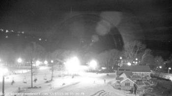 Weather camera view of Wintergreen Mtn. at 3600 ft. elev..