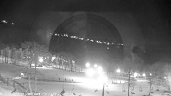 Weather camera view of Wintergreen Mtn. at 3600 ft. elev..