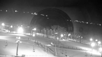 Weather camera view of Wintergreen Mtn. at 3600 ft. elev..