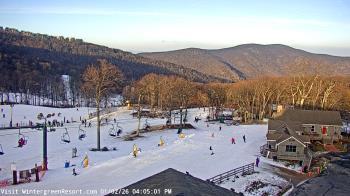 Weather camera view of Wintergreen Mtn. at 3600 ft. elev..