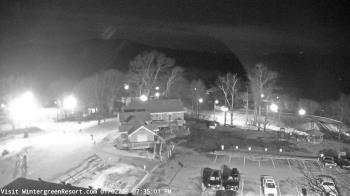 Weather camera view of Wintergreen Mtn. at 3600 ft. elev..